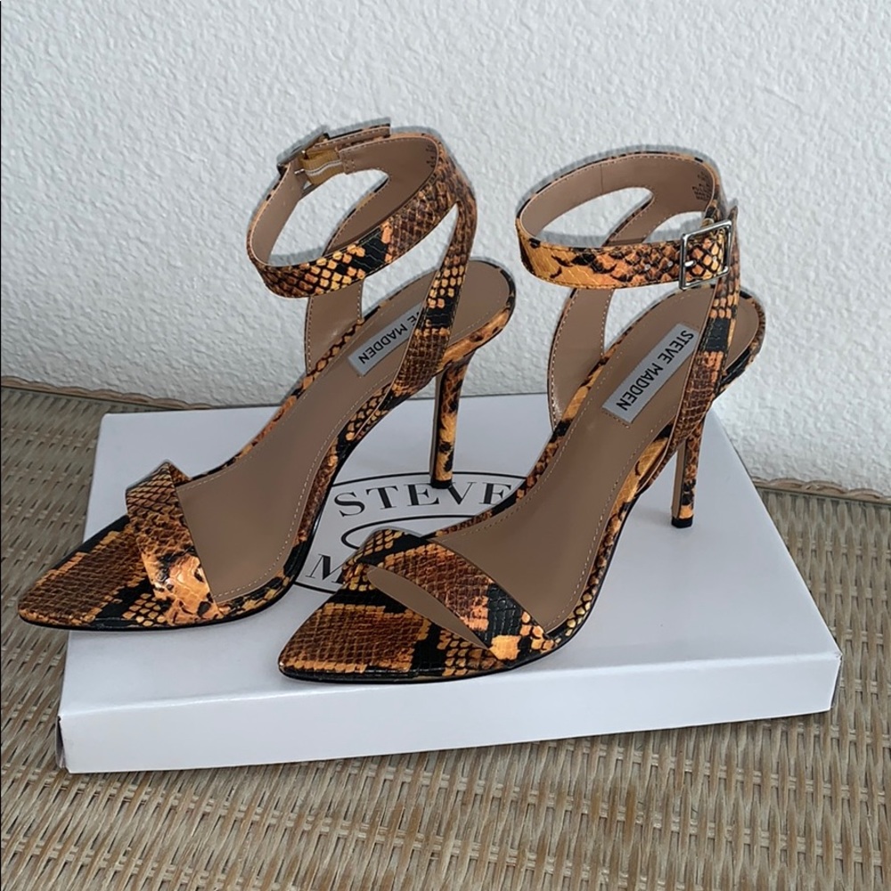 Steve Madden Heels Snakeskin 8 Womens